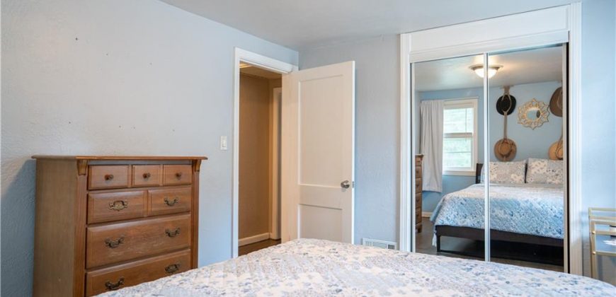 Homes for Sale in Kansas City, MO 64118 | 2405 NE 48TH Street