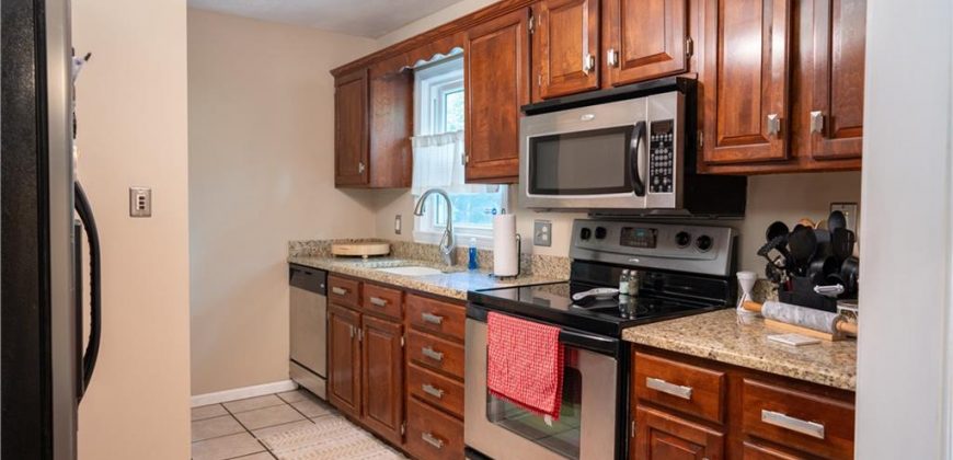 Homes for Sale in Kansas City, MO 64118 | 2405 NE 48TH Street