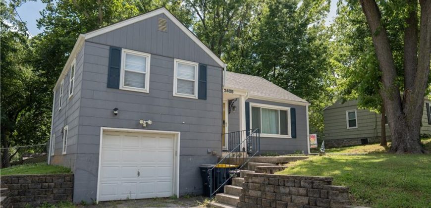 Homes for Sale in Kansas City, MO 64118 | 2405 NE 48TH Street