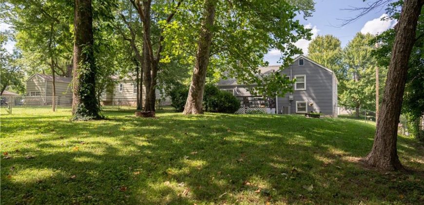 Homes for Sale in Kansas City, MO 64118 | 2405 NE 48TH Street