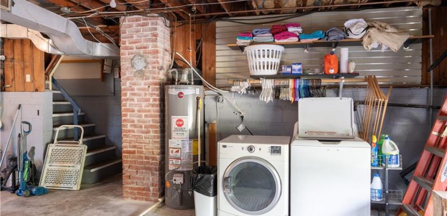 Homes for Sale in Kansas City, MO 64118 | 2405 NE 48TH Street