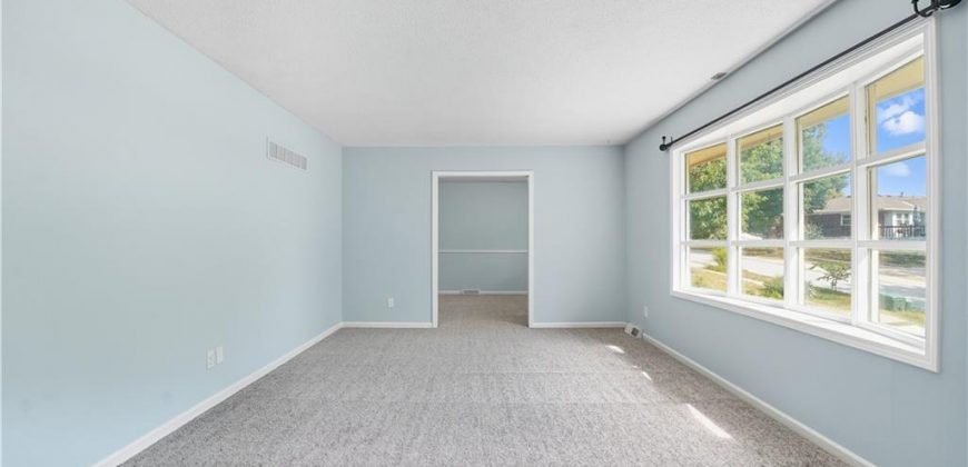 Homes for Sale in Kansas City, MO 64118 | 7802 N Wayne Avenue
