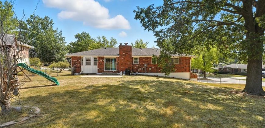 Homes for Sale in Kansas City, MO 64118 | 7802 N Wayne Avenue