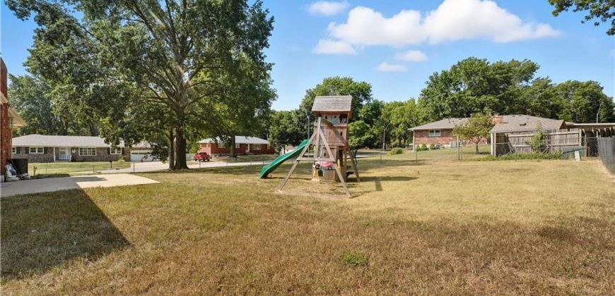 Homes for Sale in Kansas City, MO 64118 | 7802 N Wayne Avenue