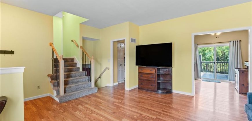 Homes for Sale in Kansas City, MO 64118 | 1002 NW 63rd Street