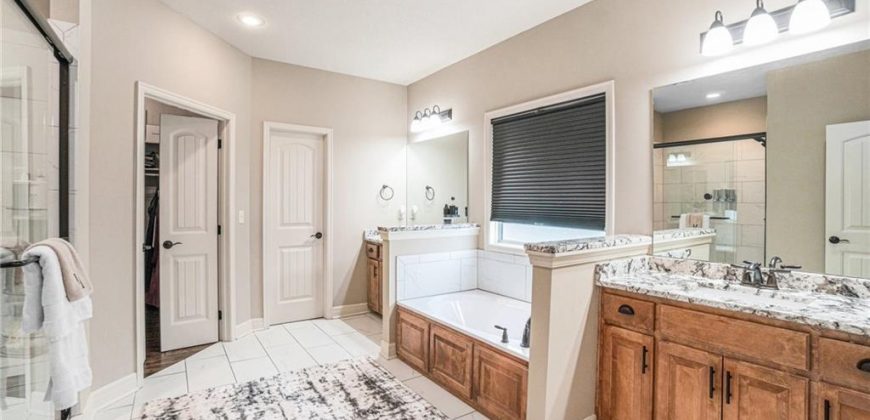 Homes for Sale in Kansas City, MO 64156 | 10840 N Corrington Avenue