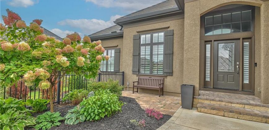 Homes for Sale in Parkville, MO 64152 | 6310  Edgewater Drive