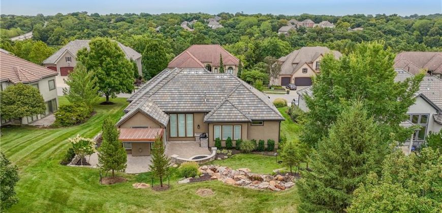 Homes for Sale in Parkville, MO 64152 | 6310  Edgewater Drive