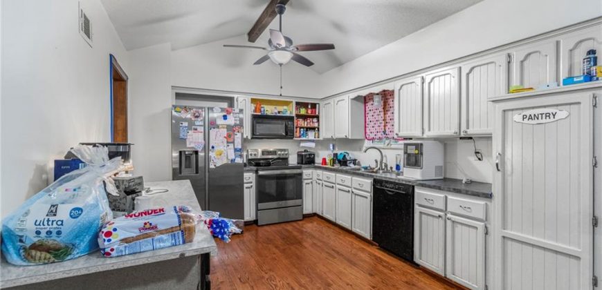 Homes for Sale in Kansas City, MO 64155 | 11 NE 90TH Terrace