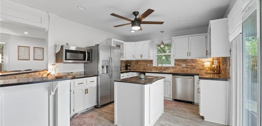 Homes for Sale in Liberty, MO 64068 | 1601  JOHNSTON Street