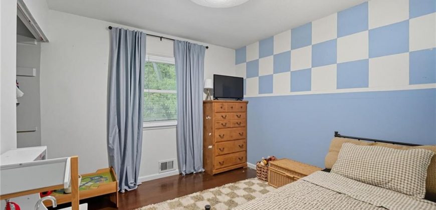 Homes for Sale in Liberty, MO 64068 | 1601  JOHNSTON Street