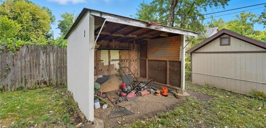 Homes for Sale in Liberty, MO 64068 | 1601  JOHNSTON Street