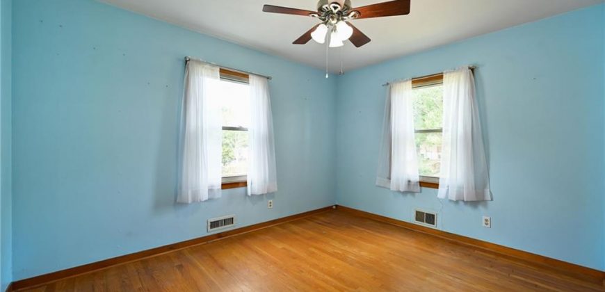 Homes for Sale in Gladstone, MO 64118 | 100 NW 64th Terrace