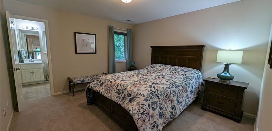 Homes for Sale in Liberty, MO 64068 | 1575  Oakwood Lane
