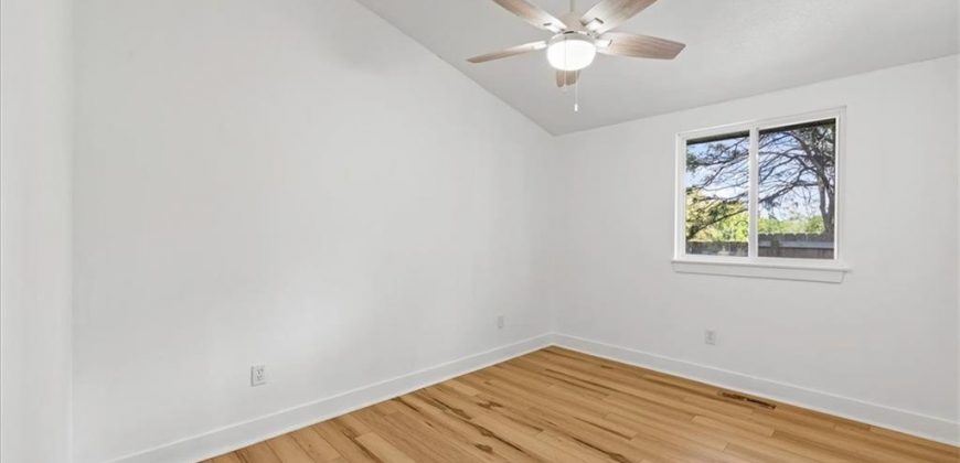 Homes for Sale in Kansas City, MO 64118 | 5705 N Woodland Avenue