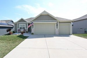 8705-NW-74th-Street-mls-2573765-image-1
