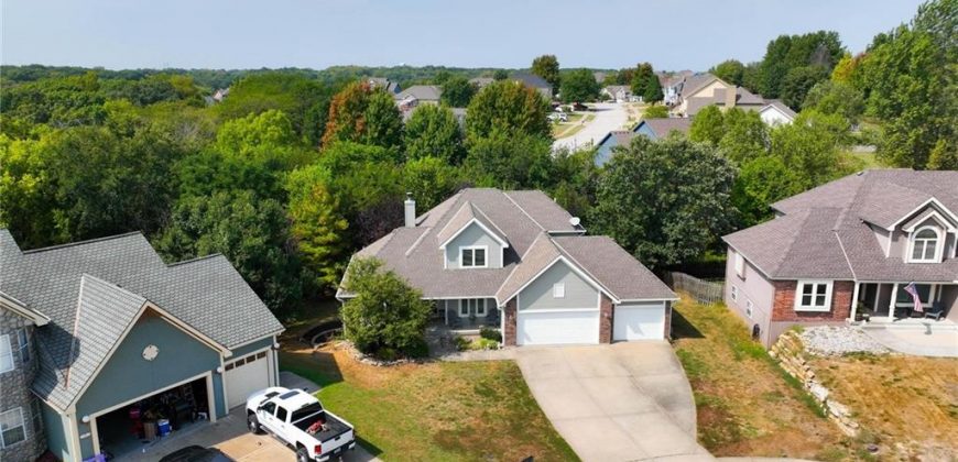 Homes for Sale in Smithville, MO 64089 | 902  Aspen Drive