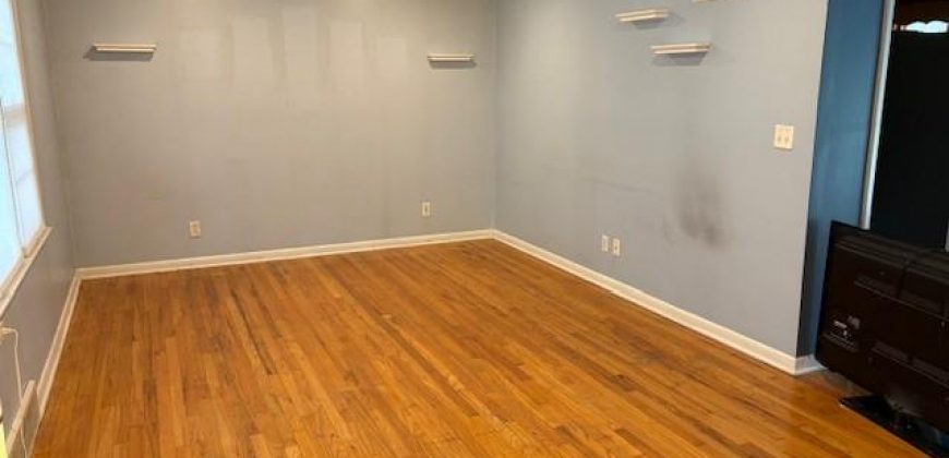 Homes for Sale in Kansas City, MO 64118 | 5515 N Troost Avenue