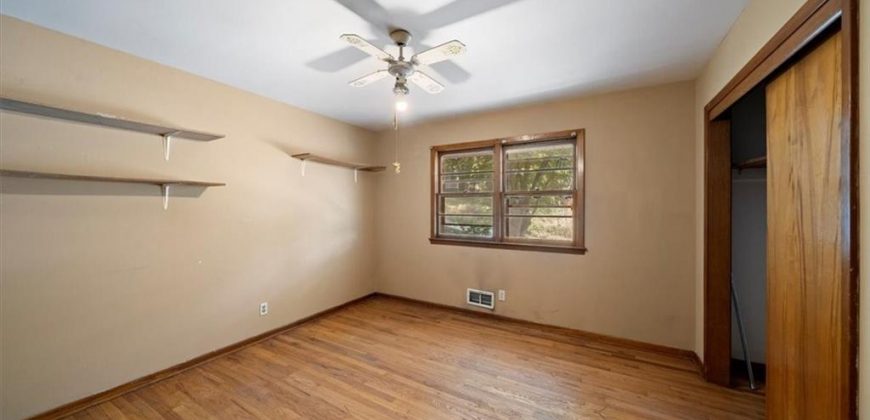 Homes for Sale in Kansas City, MO 64116 | 2425 NE 38th Street