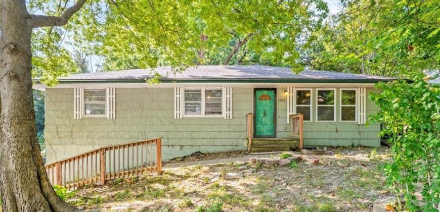Homes for Sale in Kansas City, MO 64116 | 2425 NE 38th Street