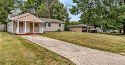 Homes for Sale in Gladstone, MO 64118 | 810 NE 62ND Street