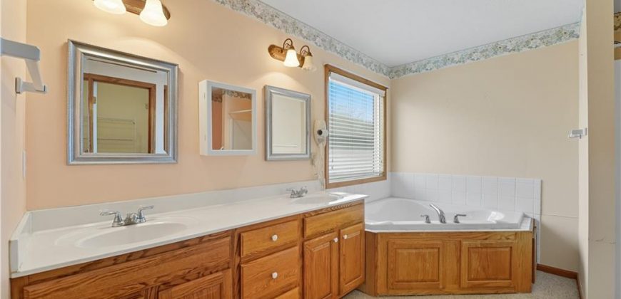 Homes for Sale in Kansas City, MO 64119 | 4507 NE 73rd Street