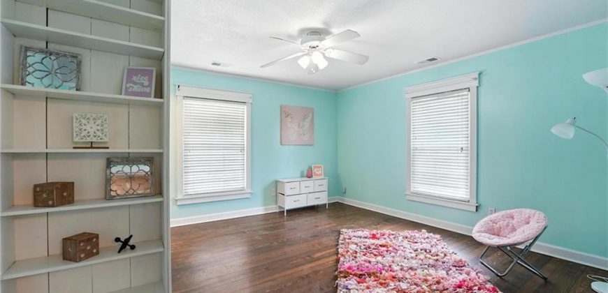 Homes for Sale in Liberty, MO 64068 | 134 S Lincoln Street