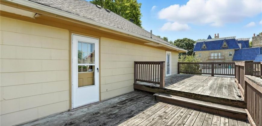 Homes for Sale in Liberty, MO 64068 | 134 S Lincoln Street