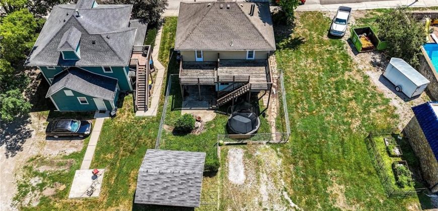 Homes for Sale in Liberty, MO 64068 | 134 S Lincoln Street