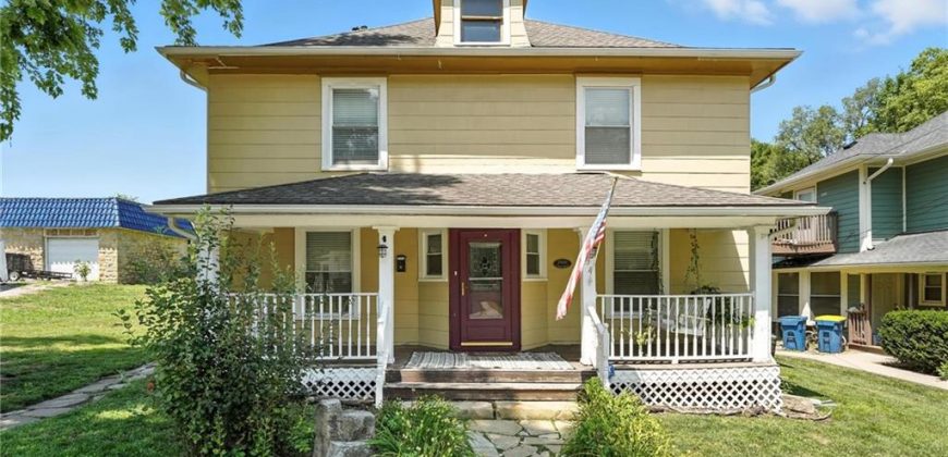 Homes for Sale in Liberty, MO 64068 | 134 S Lincoln Street