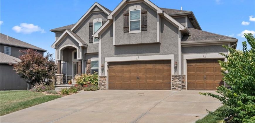 Homes for Sale in Kansas City, MO 64155 | 1012 NW 94th Street