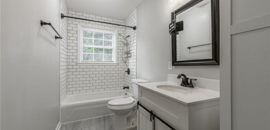 Homes for Sale in Smithville, MO 64089 | 532  Maple Avenue