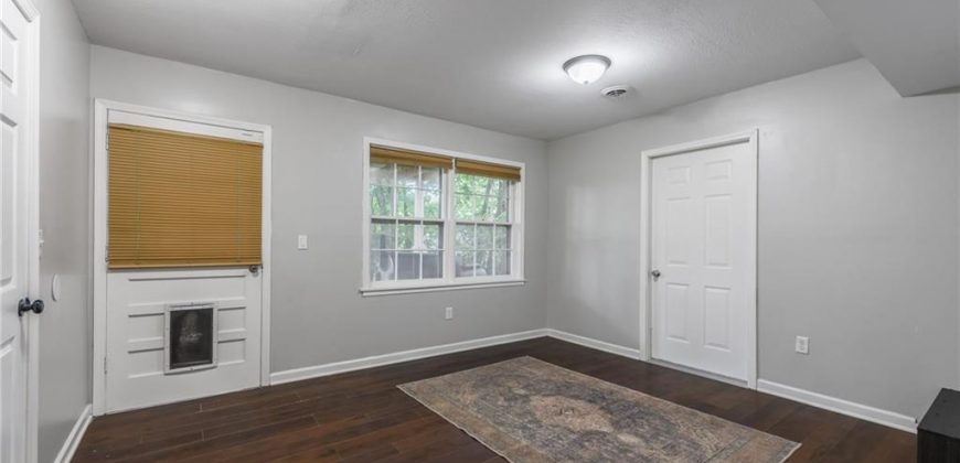 Homes for Sale in Smithville, MO 64089 | 532  Maple Avenue