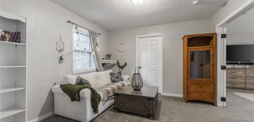 Homes for Sale in Smithville, MO 64089 | 532  Maple Avenue