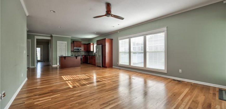 Homes for Sale in North Kansas City, MO 64116 | 513 E 31st Avenue
