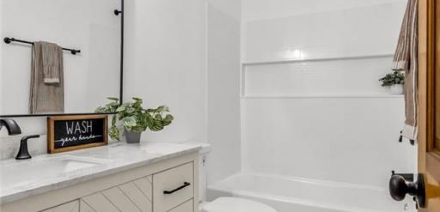 Homes for Sale in Weatherby Lake, MO 64152 | 7803 NW Lynns Lane