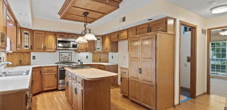 Homes for Sale in Kansas City, MO 64119 | 5807 N Cypress Avenue