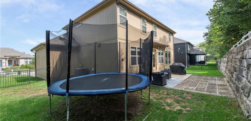 Homes for Sale in Kansas City, MO 64152 | 5862 S National Drive