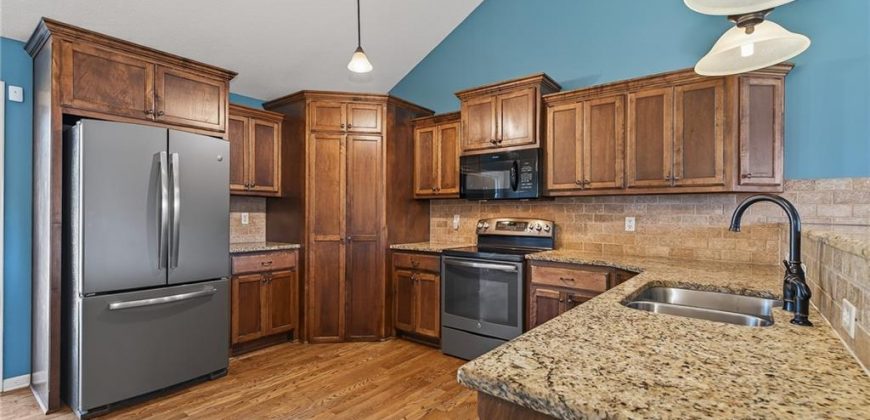 Homes for Sale in Kansas City, MO 64157 | 8404 NE 116th Street