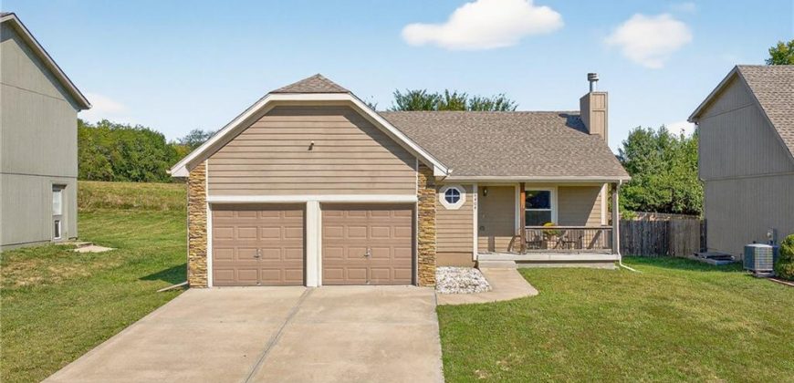 Homes for Sale in Kansas City, MO 64157 | 8404 NE 116th Street
