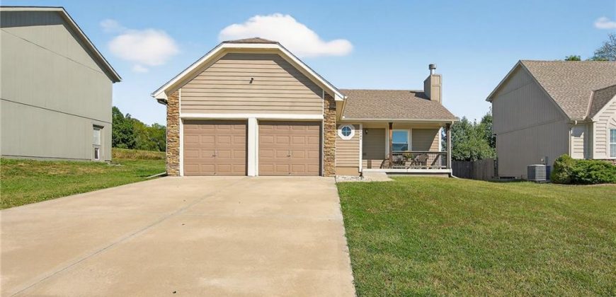 Homes for Sale in Kansas City, MO 64157 | 8404 NE 116th Street