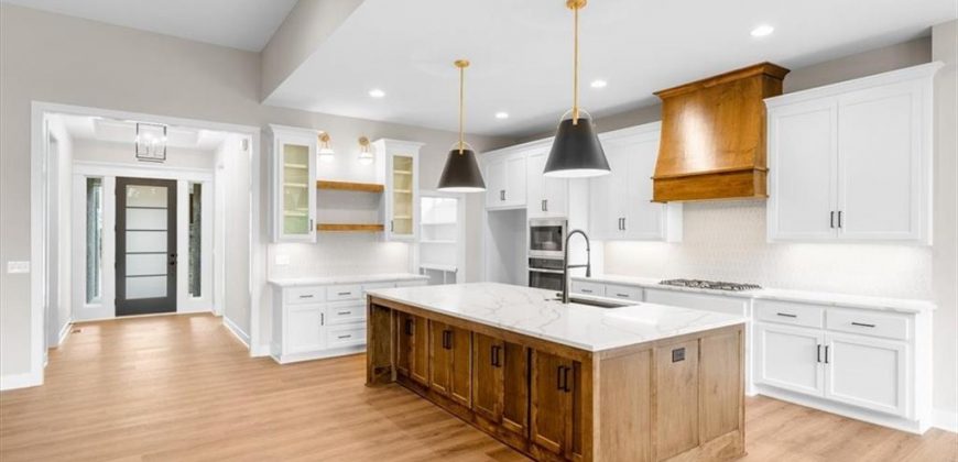 Homes for Sale in Riverside, MO 64150 | 5110 NW Montebella Drive