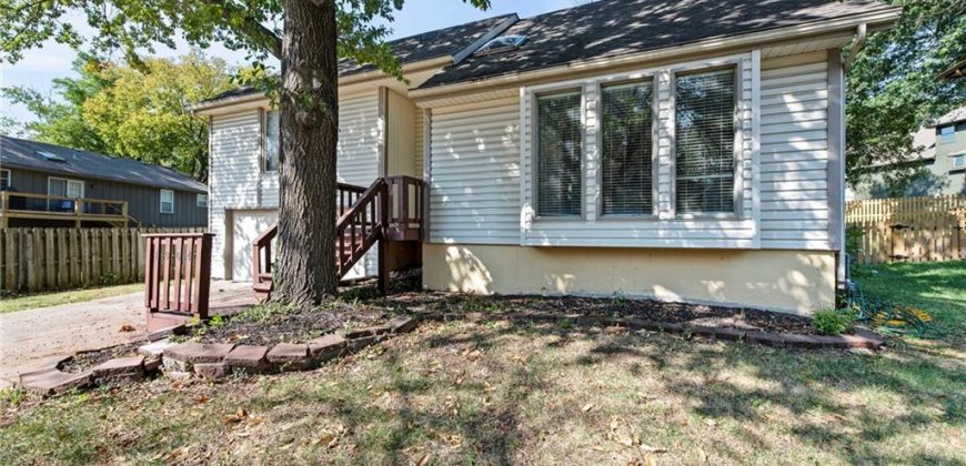 Homes for Sale in Kansas City, MO 64155 | 1004 NE 87th Terrace