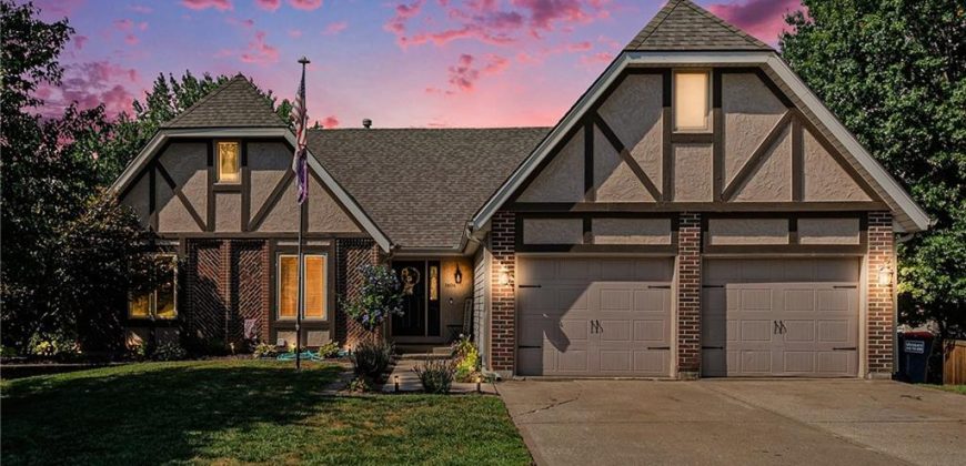 Homes for Sale in Kearney, MO 64060 | 1404  Colony Drive