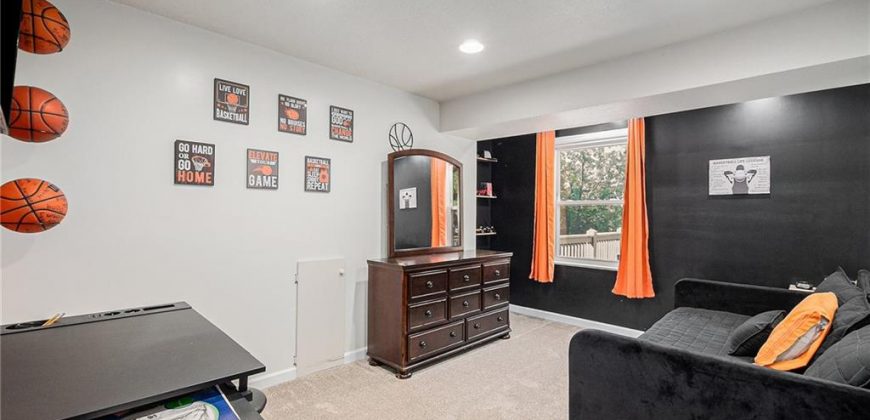 Homes for Sale in Kearney, MO 64060 | 1404  Colony Drive