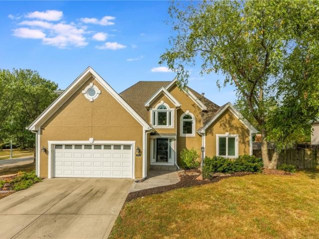 Homes for Sale in Kansas City, MO 64153 | 8714 NW 85th Terrace