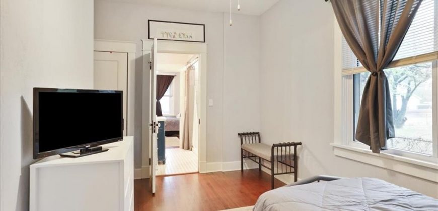 Homes for Sale in Liberty, MO 64068 | 603 E Mill Street