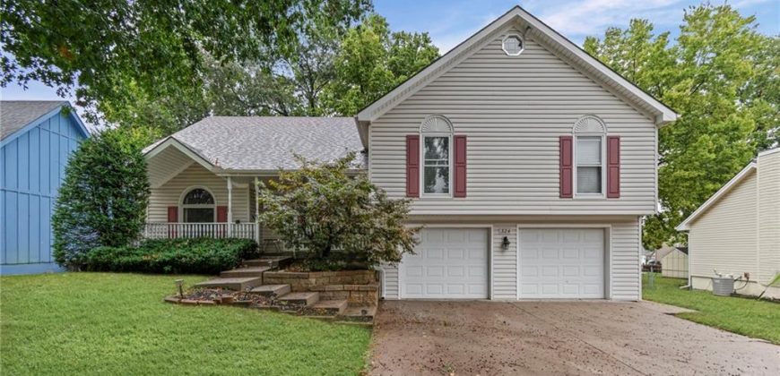 Homes for Sale in Kearney, MO 64060 | 324  Regency Park Street