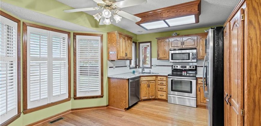 Homes for Sale in Kearney, MO 64060 | 324  Regency Park Street