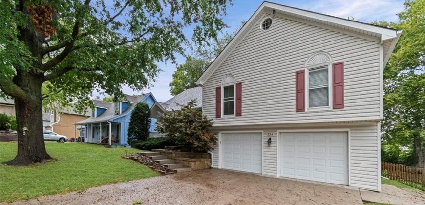 Homes for Sale in Kearney, MO 64060 | 324  Regency Park Street